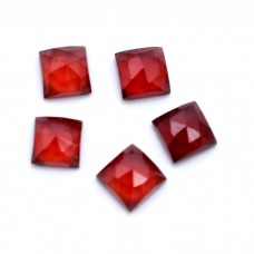 Red garnet 5x5mm square rosecut 1.06 ct